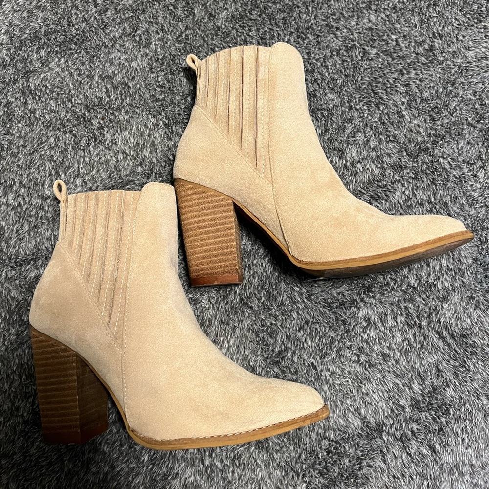 Nude suede ankle booties size 7